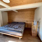 Luegistal Apartment